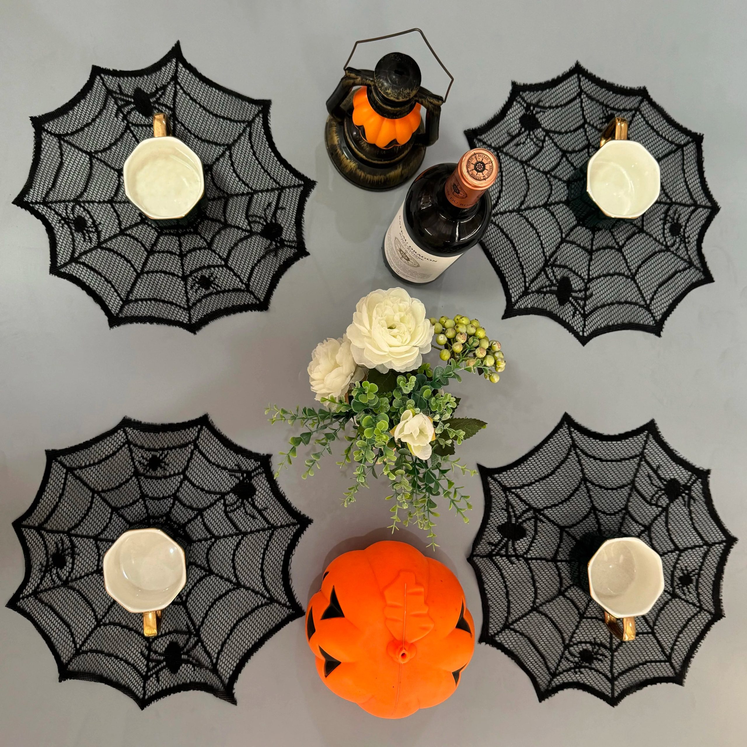 Set de Table d'Halloween en Toile d'Araignée Noire – Image 2
