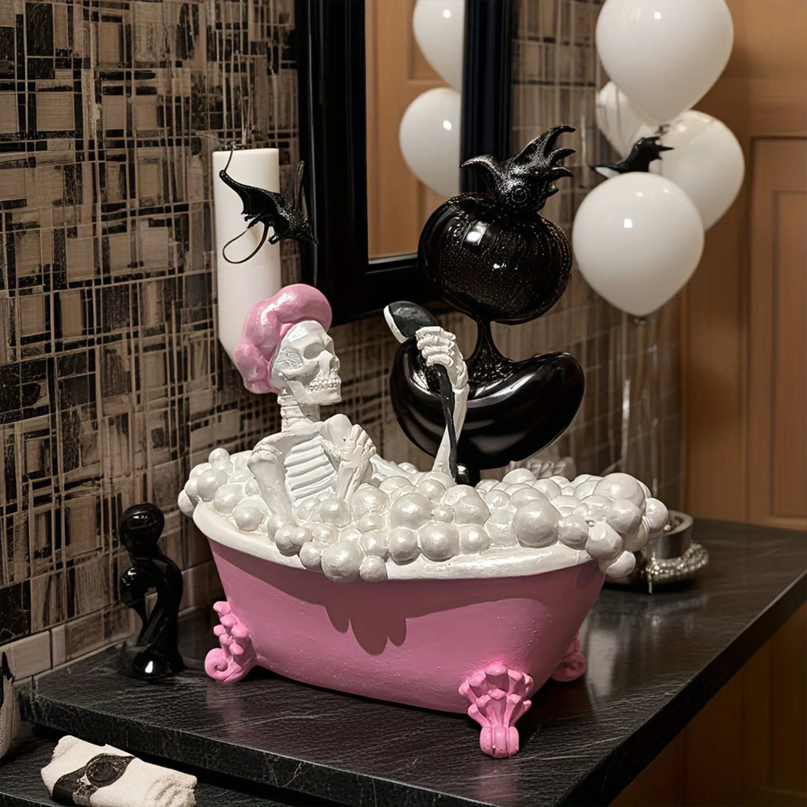 Figurine de Squelette Humoristique dans sa Baignoire Rose – Image 4