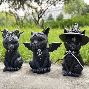 Statuettes Chats Gothiques Noirs à Pentagramme en Résine