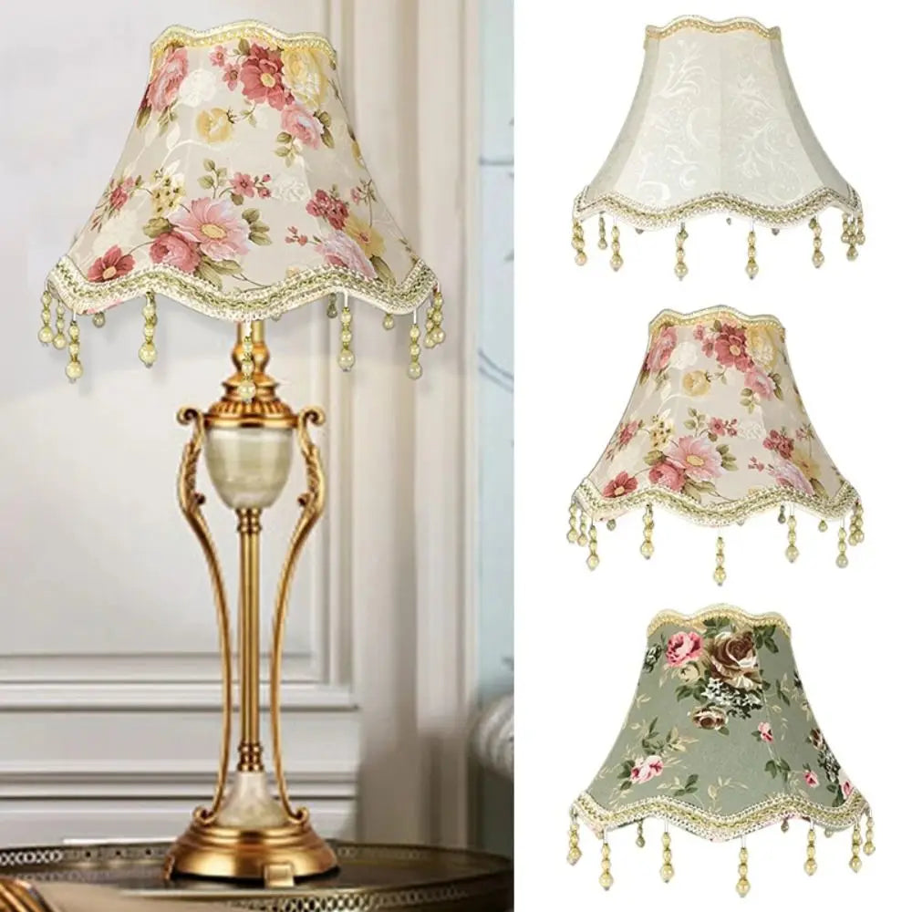 Lampe de Table Vintage en Onyx à Abat-jour Floral Perlés – Image 2