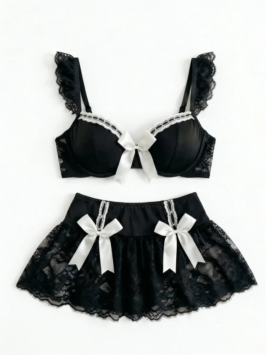 Ensemble Lingerie Noir en Dentelle, Volants et Nœuds Blancs – Image 2