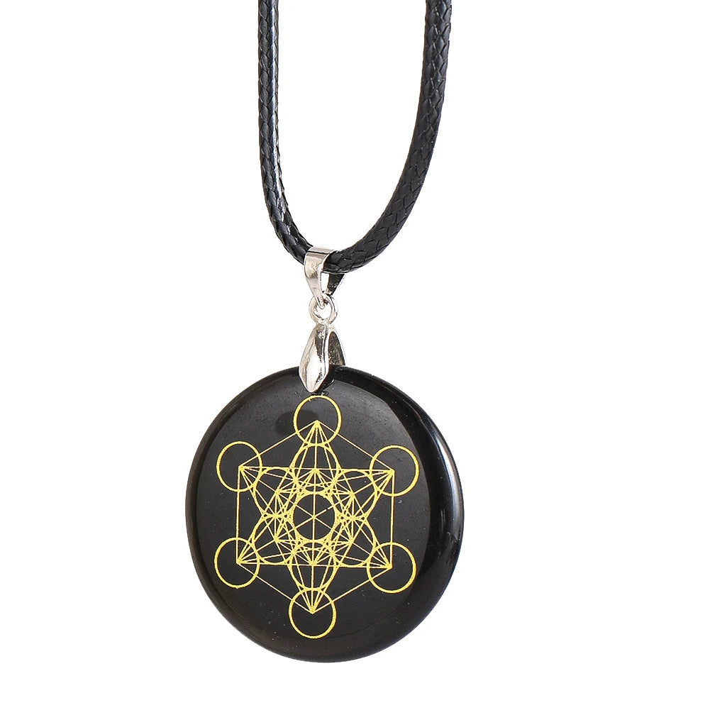 Collier en Pierre Noire avec Cube de Métatron Or – Image 4