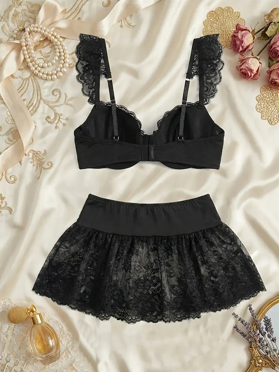 Ensemble Lingerie Noir en Dentelle, Volants et Nœuds Blancs – Image 3
