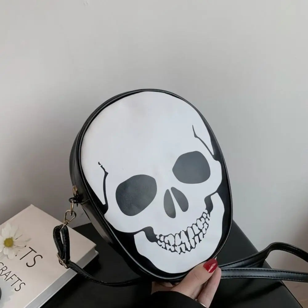 Sac à Bandoulière Rond Tête de Mort Noir et Blanc – Image 7