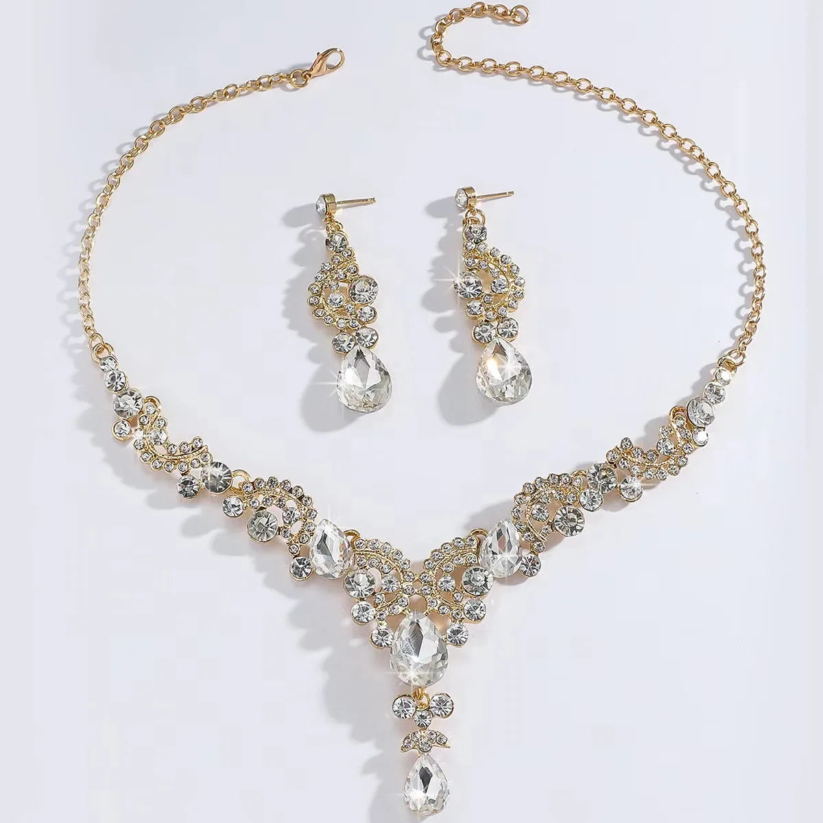 Parure Noire Couronne, Collier et Boucles Goutte – Image 9
